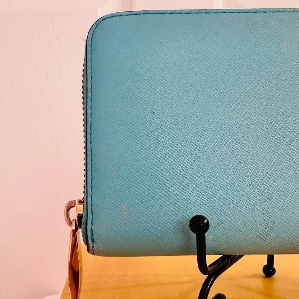 KATE SPADE ~ Cedar Street Maia Travel Wallet in Atoll Blue w/Polka Dot Lining